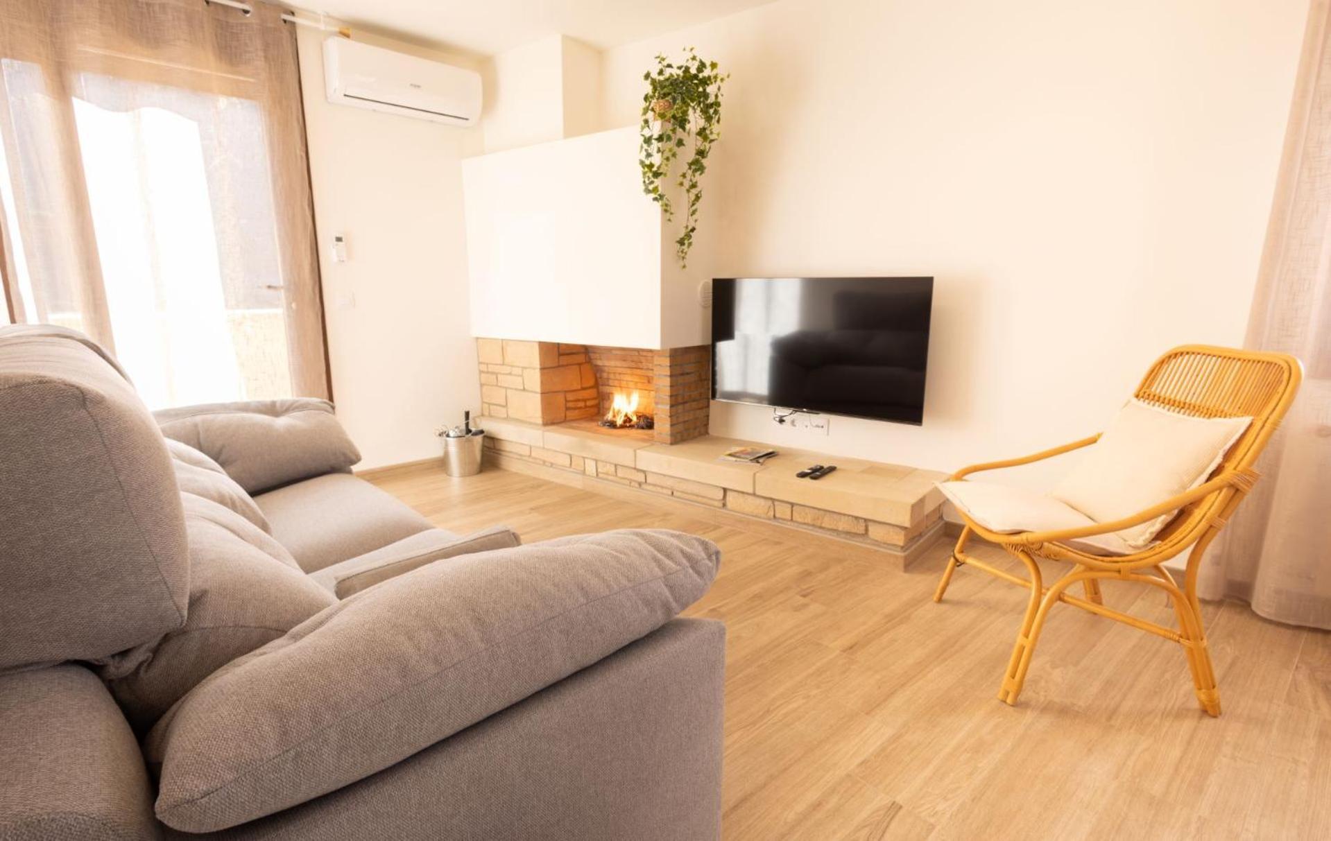 贝塞特El Sueno Del Buho 3. Chimenea Y Terraza.公寓 外观 照片